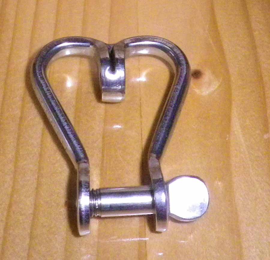 Shackel Heart Rm22h