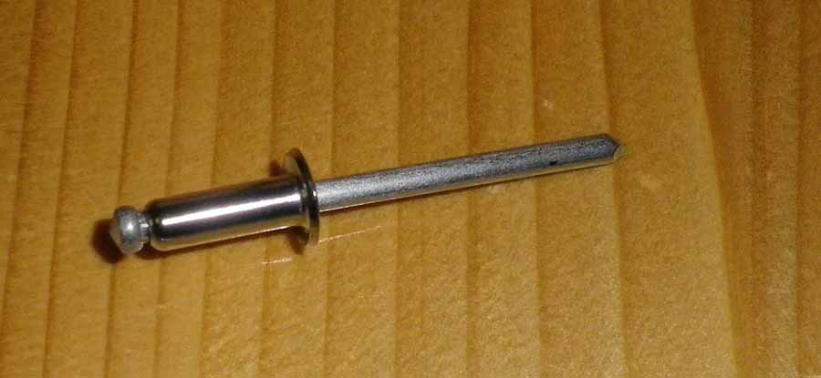 Pop Rivet Tb A4 4.8x14 Ssd66ss